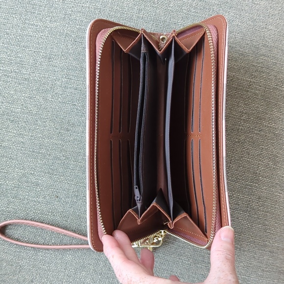 Pink & Black Checkered MKF Wallet, NWOT - Picture 2 of 4